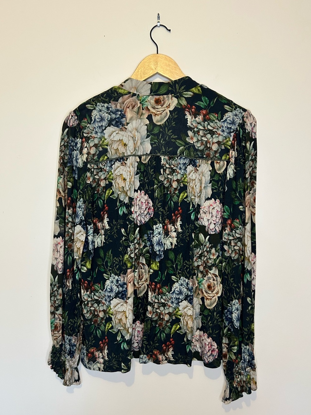 Blank London Anthropologie Stephanie Floral Embroidered Top Size Medium - Picture 5 of 7